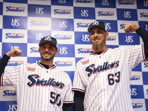 コール投手、スアレス投手が入団会見！