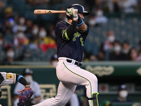 村上選手が先制の2点タイムリー含む、2安打3打点！