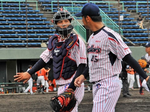 ルーキーをリード