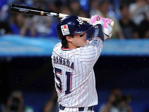 濱田選手がタイムリー二塁打を放つ