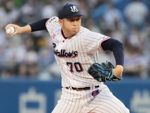 小澤投手が6回2失点の好投を見せる