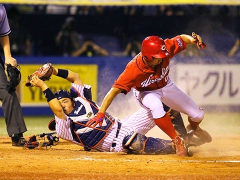 ホームへ好返球