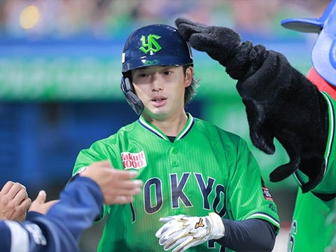 長岡選手が2号ソロ含む3安打1打点の活躍