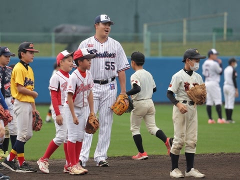 野球教室を実施