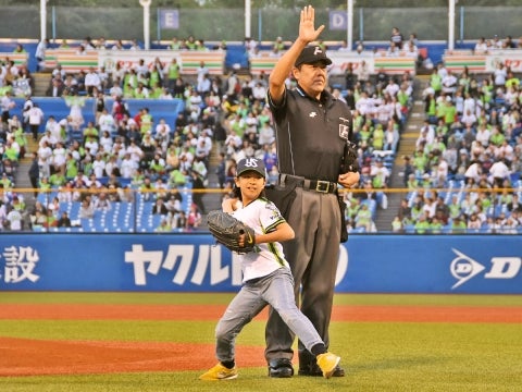 CREWキッズ始球式