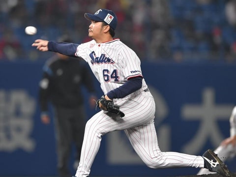 大下投手が三者凡退に抑える