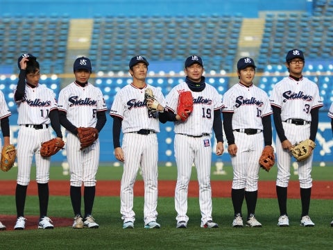 スワローズジュニアに紛れて…