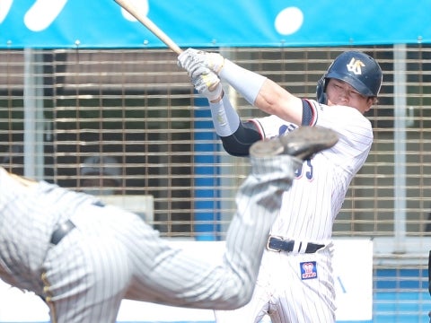 村上選手が安打