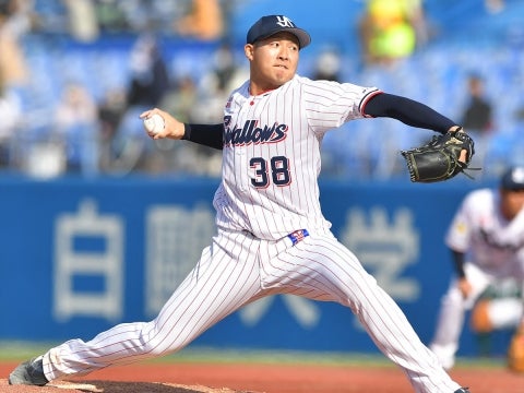 梅野投手が4回1失点の好投でセーブを挙げる！