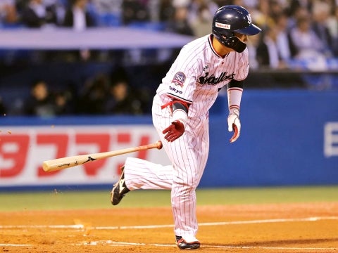 村上選手が先制のタイムリー