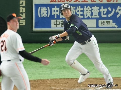 川端選手が2点タイムリー含むマルチ安打