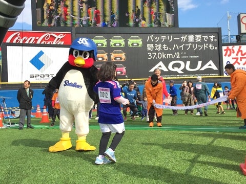 つば九郎が第14回新宿シティハーフマラソンに参加！