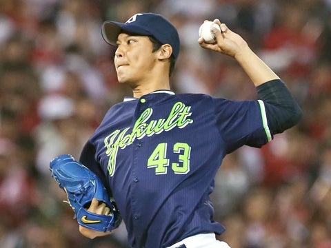 走者を出すも併殺で切り抜ける