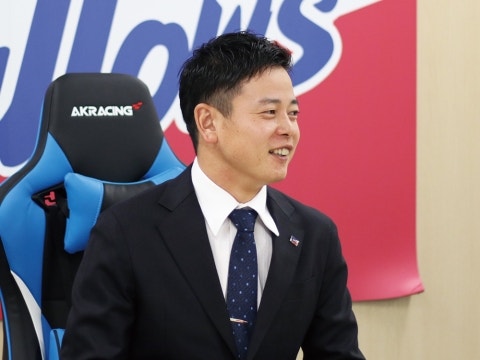 山崎選手「切磋琢磨してやっていきたい」