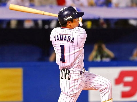 山田選手が2打席連続アーチ