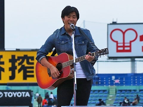 美声に聞き惚れる