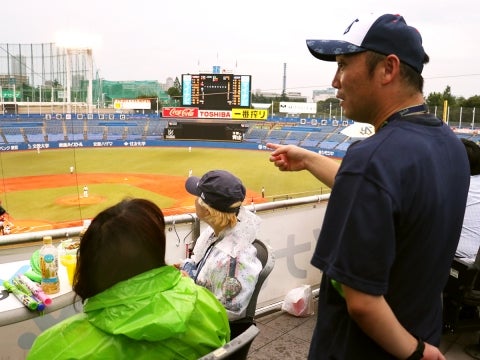 河端、徳山広報との観戦付きチケット