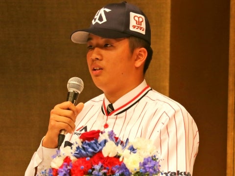 「格好良いユニホームを着られて嬉しい」