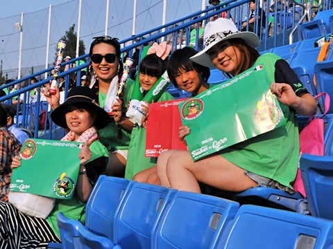 「TOKYO燕プロジェクト メキシカンポーク応援ボード」