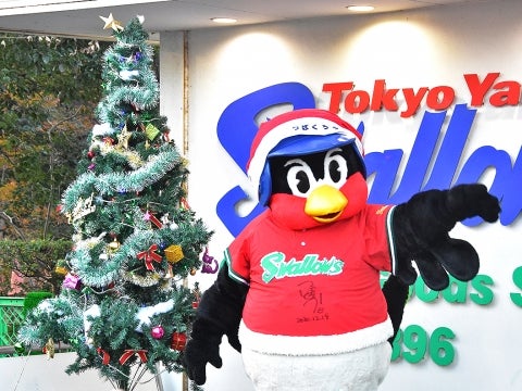 つば九郎が毎年恒例のクリスマスイベントを実施！