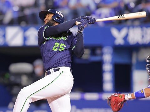 サンタナ選手が2号2ラン！