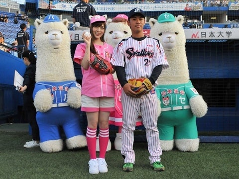 乃木坂46白石麻衣さんが始球式