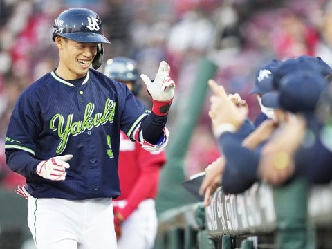 塩見選手が先制の3号ソロ