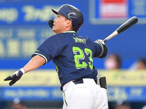 青木選手が二者連続となる3号ソロ