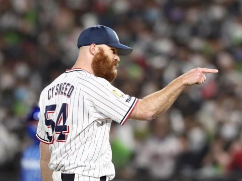 サイスニード投手が6回無失点の好投で2勝目！