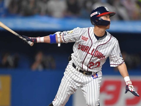 青木選手が決勝の1号ソロ！
