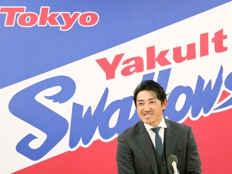 内川聖一選手が正式契約！