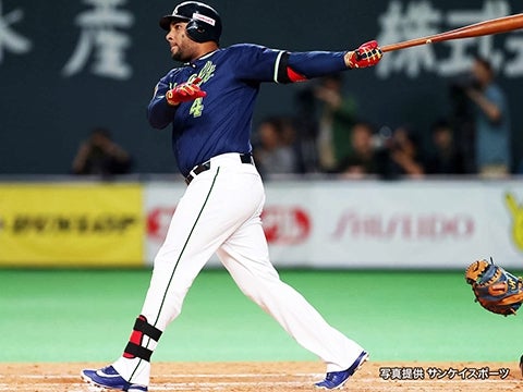 バレンティン選手は3安打猛打賞の活躍