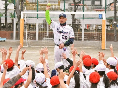 どちらが遠くに飛ぶかな？
