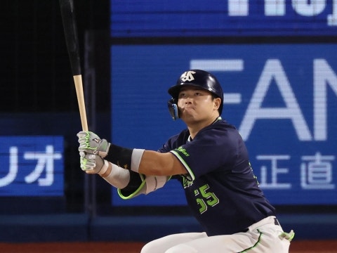 村上選手が決勝の49号ソロ！