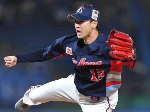 石山投手が8セーブ目を挙げる！