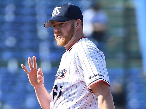 走者背負うも無失点