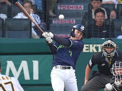 長岡選手が先制タイムリー含む2安打1打点の活躍
