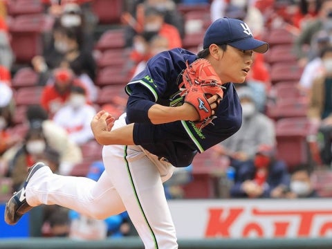 高橋投手が2イニング無失点