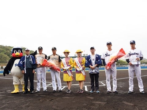 花束＆記念品贈呈