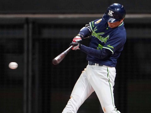 川端選手が猛打賞！