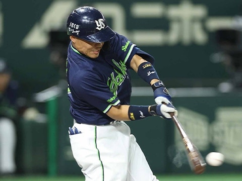 https://www-static.yakult-swallows.co.jp/upload/photo/archive/n-86420010a28bb7f1a130ebad273c2f30.jpg?auto=avif,webp&quality=90