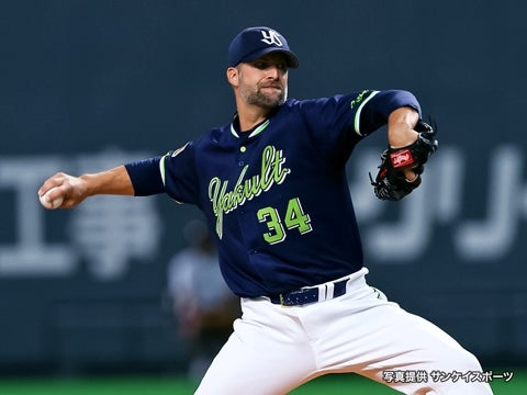 デイビーズ投手は7回1失点で来日初勝利！