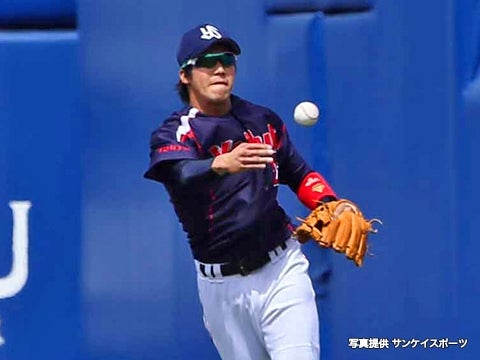 好守で投手陣を盛り立てます