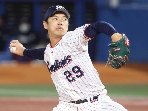 小川投手が6回1失点の力投