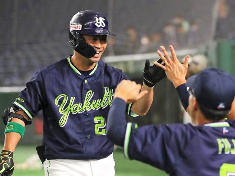 青木選手が勝ち越しのタイムリー！