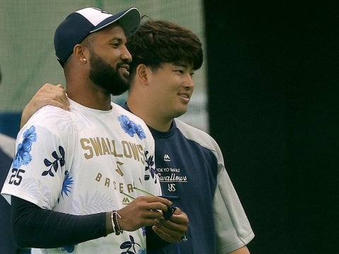 サンタナ選手と村上選手