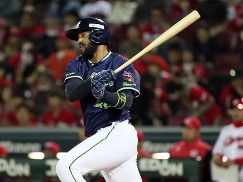 サンタナ選手が3安打1打点の活躍