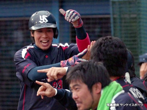 勝ち越しホームイン