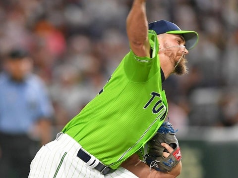 コール投手が三者連続三振