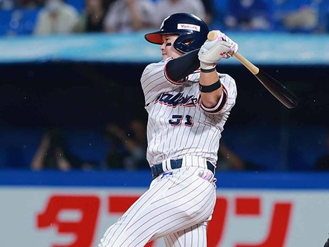 濱田選手がマルチ安打を記録